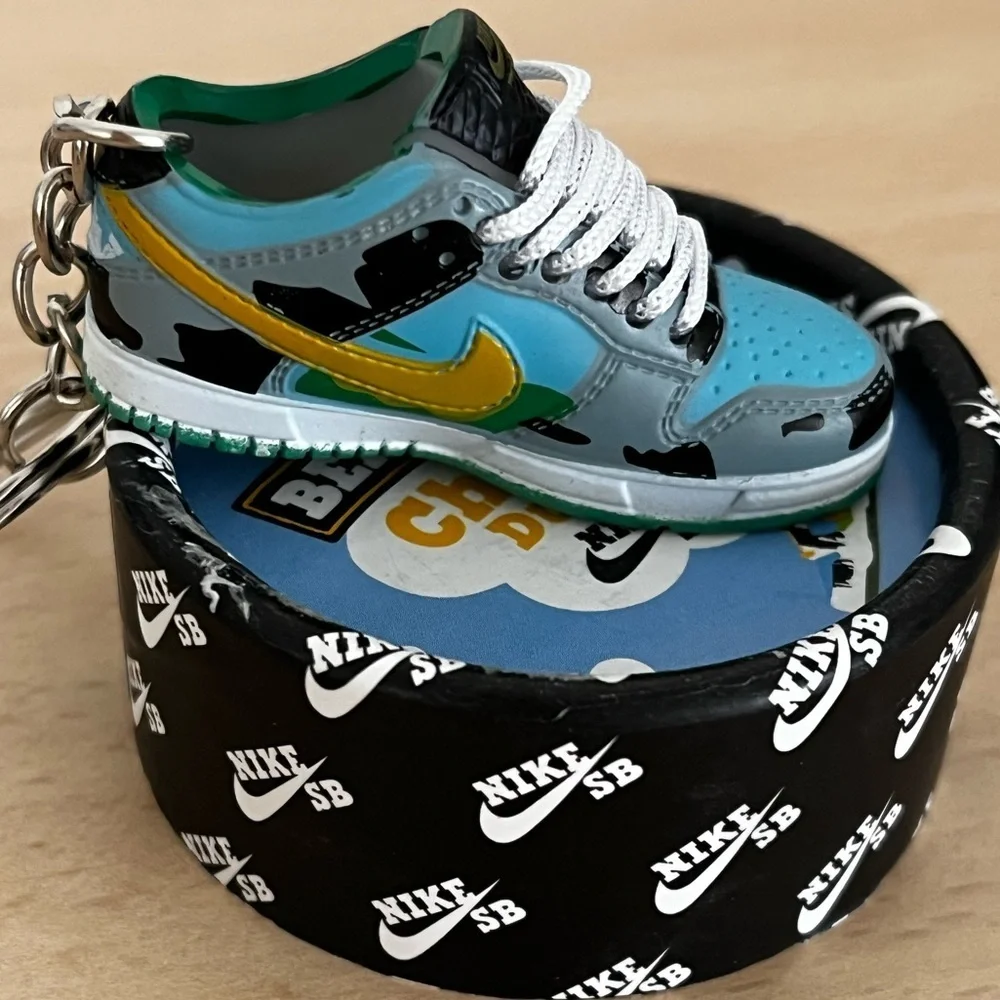 Mini 3D Fashion Chunky Dunky Sneaker Keychain with Box BNIB
